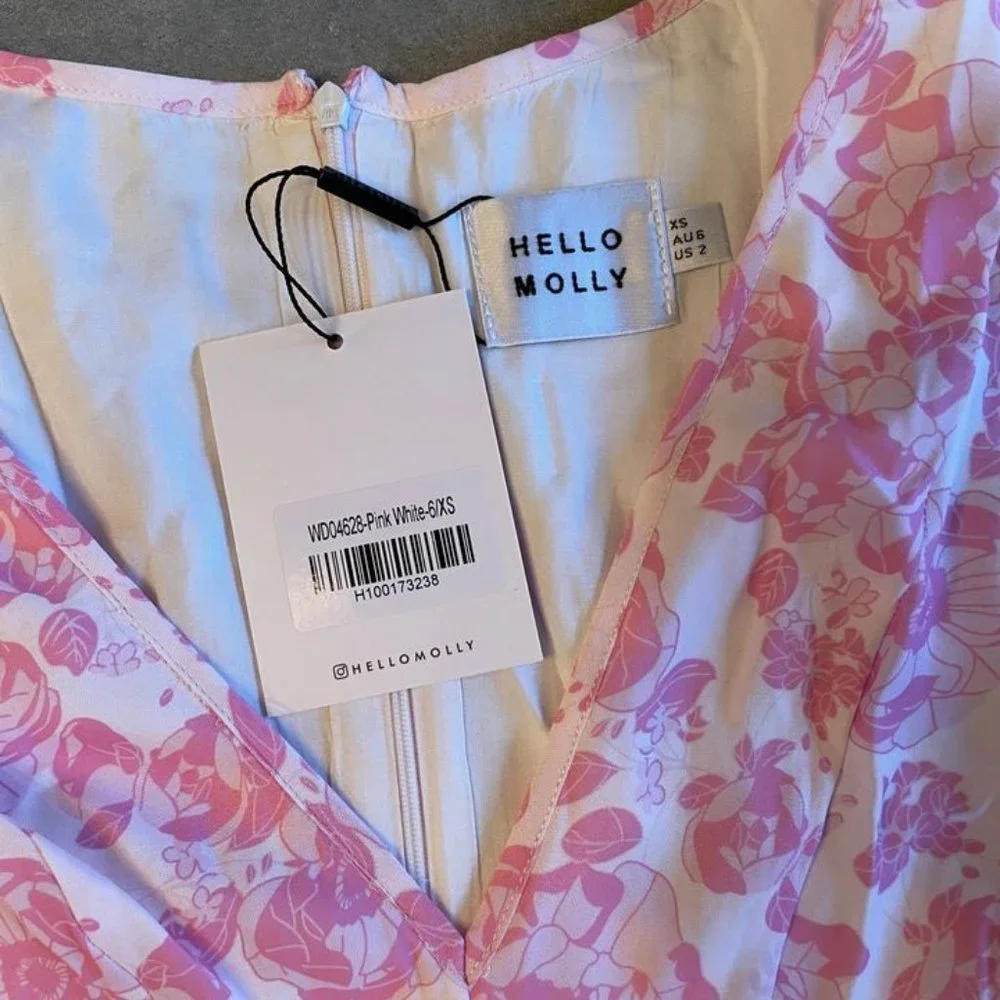 Pink and white sundress - Picture 3 of 3